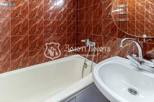 Продаж 3 кімнатної квартири (70/41/7), 9 пов. 9 пов. будинку, <a class="location-link" href="/kiev/" title="Недвижимость Київ">Київ</a>, <a class="location-link" href="/kiev/obolonskij/" title="Недвижимость Оболонський район">Оболонський р-н</a>, Оболонський просп., 34 (изображение 16)