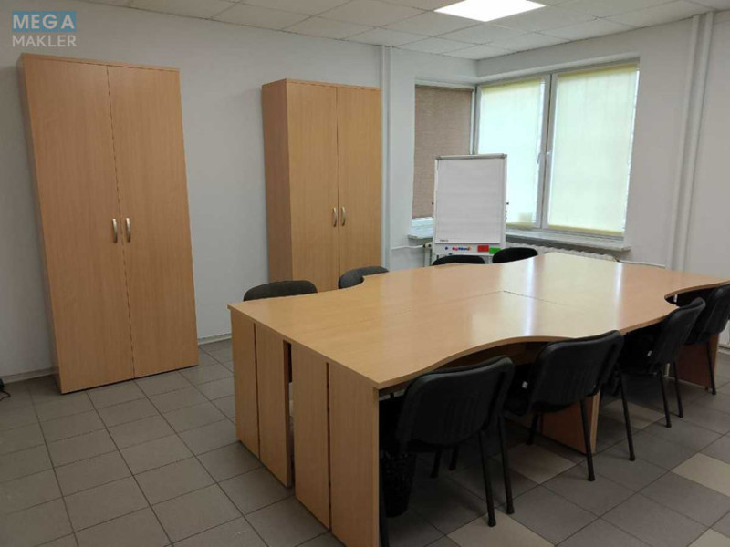 Оренда комерційної нерухомості, 105 кв.м, под офис, <a class="location-link" href="/kiev/" title="Недвижимость Київ">Київ</a>, <a class="location-link" href="/kiev/obolonskij/" title="Недвижимость Оболонський район">Оболонський р-н</a>, Маршала Тимошенка вул., 29в (изображение 6)