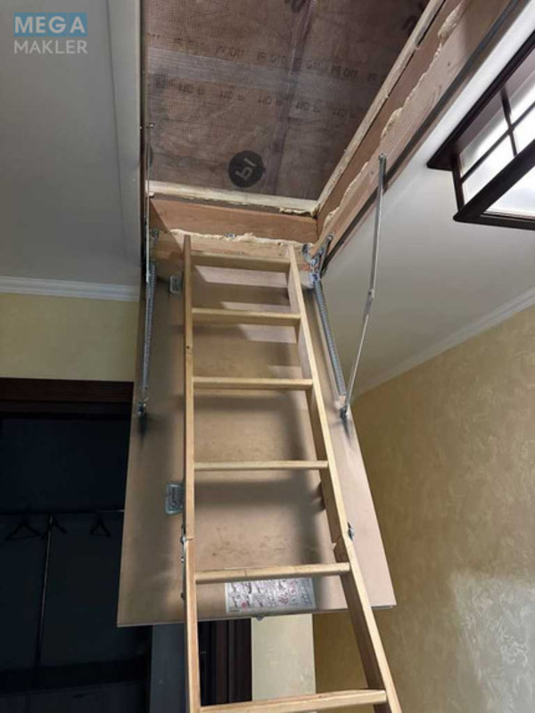 Продаж дома, 2&nbsp;поверху, 170&nbsp;кв.м, 5&nbsp;кімнат, ділянка 8&nbsp;соток, <a class="location-link" href="/bucha/" title="Недвижимость Буча">Буча</a>, Киево Мироцкая (изображение 13)