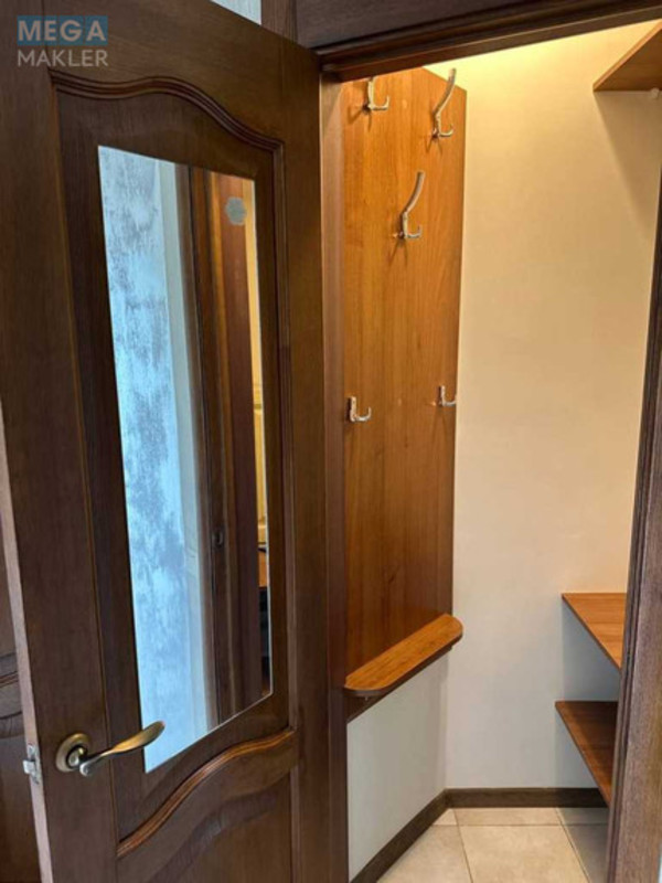 Продаж 2 кімнатної квартири (60/30/26), 4 пов. 4 пов. будинку, <a class="location-link" href="/irpen/" title="Недвижимость Ірпінь">Ірпінь</a>, Чехова (изображение 8)