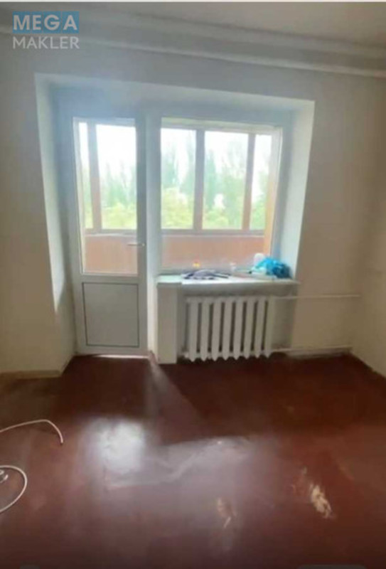 Продаж 2 кімнатної квартири (45/29/7), 5 пов. 5 пов. будинку, <a class="location-link" href="/kiev/" title="Недвижимость Київ">Київ</a>, <a class="location-link" href="/kiev/shevchenkovskij/" title="Недвижимость Шевченківський район">Шевченківський р-н</a>, Данила Щербаківського вул., 68 (изображение 6)