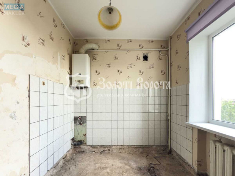 Продаж 2 кімнатної квартири (48/26/7), 3 пов. 5 пов. будинку, <a class="location-link" href="/kiev/" title="Недвижимость Київ">Київ</a>, <a class="location-link" href="/kiev/pecherskij/" title="Недвижимость Печерський район">Печерський р-н</a>, Бастіонний пров., 11 (изображение 9)