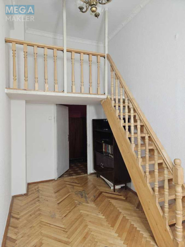 Продаж 3 кімнатної квартири (74/?/11), 3 пов. 4 пов. будинку, <a class="location-link" href="/kiev/" title="Недвижимость Київ">Київ</a>, <a class="location-link" href="/kiev/shevchenkovskij/" title="Недвижимость Шевченківський район">Шевченківський р-н</a>, Володимирська вул. (изображение 2)