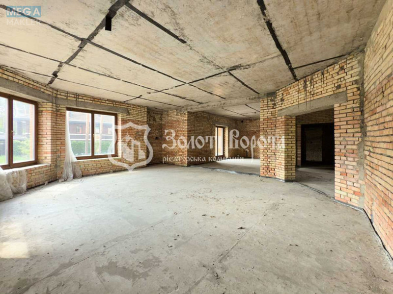 Продаж дома, 2&nbsp;поверху, 526&nbsp;кв.м, 6&nbsp;кімнат, ділянка 24&nbsp;сотки, <a class="location-link" href="/novye-petrovcy/" title="Недвижимость Нові Петрівці">Нові Петрівці</a>, Сонячна вул., 4 (изображение 9)