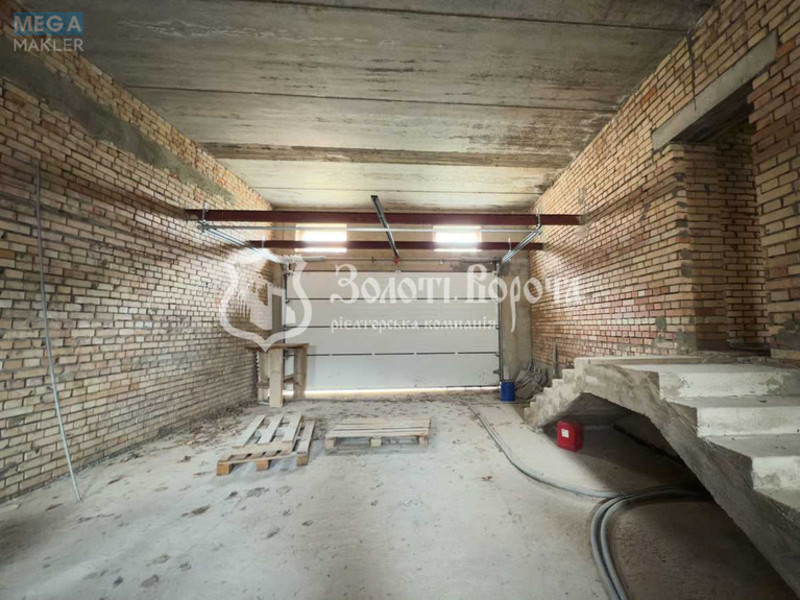 Продаж дома, 2&nbsp;поверху, 526&nbsp;кв.м, 6&nbsp;кімнат, ділянка 24&nbsp;сотки, <a class="location-link" href="/novye-petrovcy/" title="Недвижимость Нові Петрівці">Нові Петрівці</a>, Сонячна вул., 4 (изображение 19)