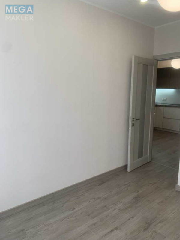 Продаж 3 кімнатної квартири (52/30/21), 3 пов. 9 пов. будинку, <a class="location-link" href="/kiev/" title="Недвижимость Київ">Київ</a>, <a class="location-link" href="/kiev/dneprovskij/" title="Недвижимость Дніпровський район">Дніпровський р-н</a>, Воззєднання просп., 17к2 (изображение 18)