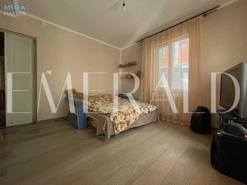 Продаж дома, 1 поверх, 83,40 кв.м, 4 кімнати, ділянка 5 соток, <a class="location-link" href="/kiev/" title="Недвижимость Київ">Київ</a>, <a class="location-link" href="/kiev/podolskij/" title="Недвижимость Подільський район">Подільський р-н</a>, Белицкий пер., 3 (изображение 10)