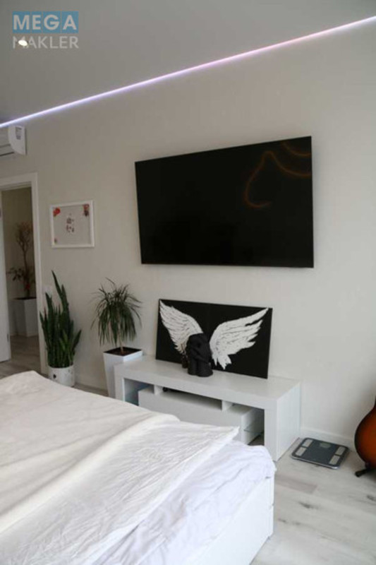 Продаж дома, 2 поверху, 77 кв.м, 3 кімнати, ділянка 2 сотки, <a class="location-link" href="/borispol/" title="Недвижимость Бориспіль">Бориспіль</a>, ясна, 12 (изображение 6)