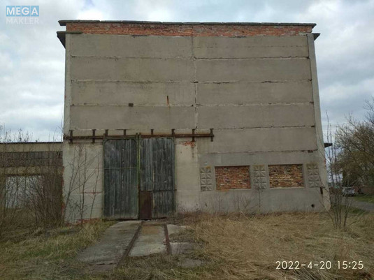 Продаж комплексу будівель та споруд, 2&nbsp;400&nbsp;кв.м, под производство, <a class="location-link" href="/lopatin/" title="Недвижимость Лопатін">Лопатин</a>, Центральна, 25 (изображение 7)