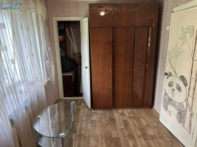 Оренда 2 кімнатної квартири, <a class="location-link" href="/kiev/" title="Недвижимость Київ">Київ</a>, <a class="location-link" href="/kiev/solomenskij/" title="Недвижимость Солом'янський район">Солом'янський р-н</a>, Народного Ополчення вул., 4 (изображение 8)
