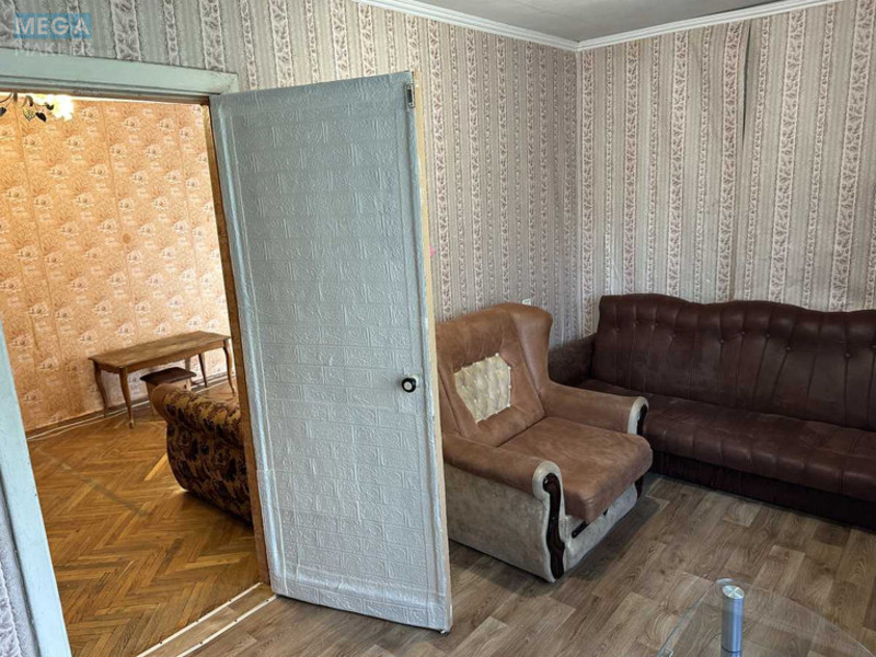 Оренда 2 кімнатної квартири, <a class="location-link" href="/kiev/" title="Недвижимость Київ">Київ</a>, <a class="location-link" href="/kiev/solomenskij/" title="Недвижимость Солом'янський район">Солом'янський р-н</a>, Народного Ополчення вул., 4 (изображение 10)