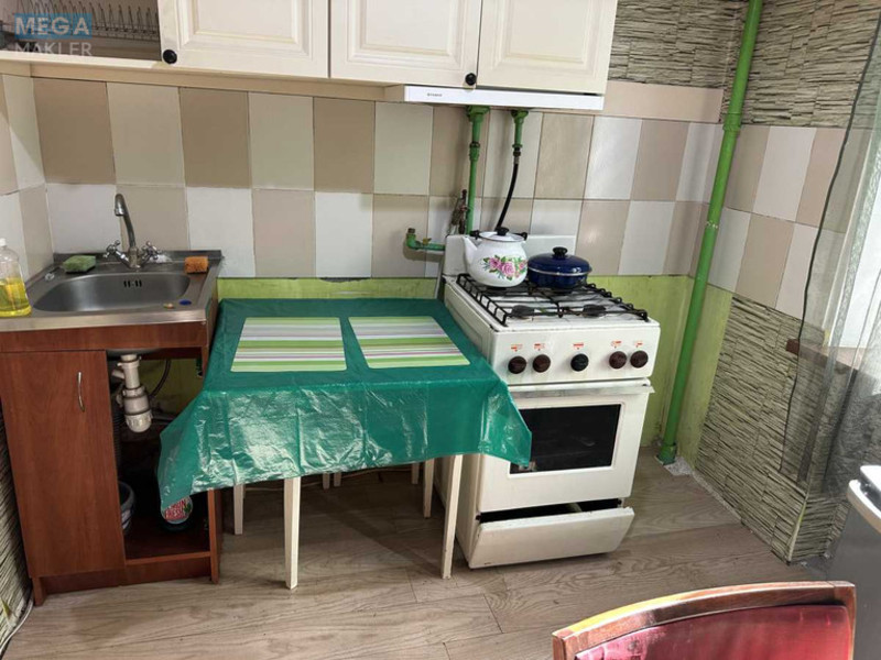 Оренда 2 кімнатної квартири, <a class="location-link" href="/kiev/" title="Недвижимость Київ">Київ</a>, <a class="location-link" href="/kiev/solomenskij/" title="Недвижимость Солом'янський район">Солом'янський р-н</a>, Народного Ополчення вул., 4 (изображение 11)