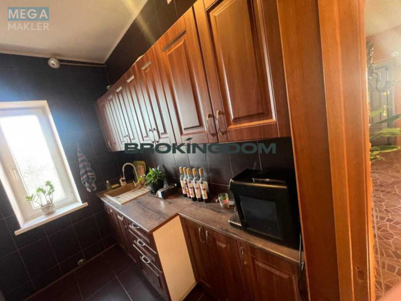 Продаж дома, 3 поверху, 289 кв.м, 5 кімнат, ділянка 6 соток, <a class="location-link" href="/kiev/" title="Недвижимость Київ">Київ</a>, <a class="location-link" href="/kiev/svyatoshinskij/" title="Недвижимость Святошинський район">Святошинський р-н</a>, переулок Октябрьский, 6 (изображение 13)