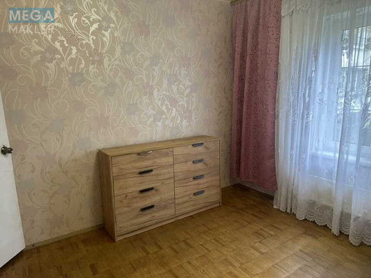 Оренда 3 кімнатної квартири, <a class="location-link" href="/kiev/" title="Недвижимость Київ">Київ</a>, <a class="location-link" href="/kiev/darnickij/" title="Недвижимость Дарницький район">Дарницький р-н</a>, Ревуцького вул., 18 (изображение 6)