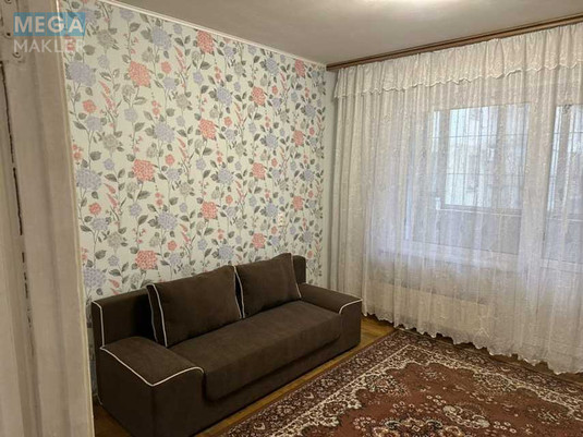 Оренда 3 кімнатної квартири, <a class="location-link" href="/kiev/" title="Недвижимость Київ">Київ</a>, <a class="location-link" href="/kiev/darnickij/" title="Недвижимость Дарницький район">Дарницький р-н</a>, Ревуцького вул., 18 (изображение 7)