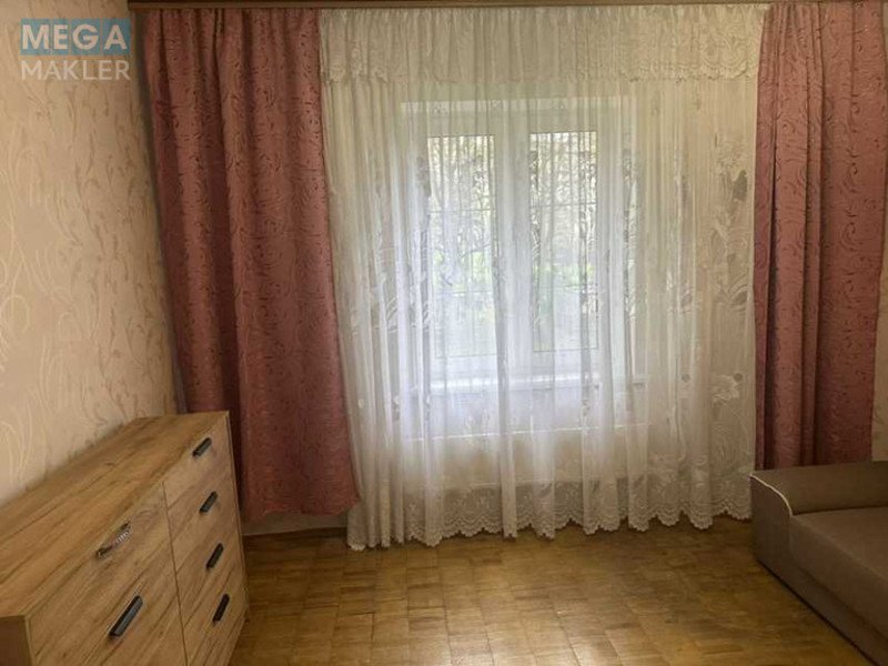 Оренда 3 кімнатної квартири, <a class="location-link" href="/kiev/" title="Недвижимость Київ">Київ</a>, <a class="location-link" href="/kiev/darnickij/" title="Недвижимость Дарницький район">Дарницький р-н</a>, Ревуцького вул., 18 (изображение 8)