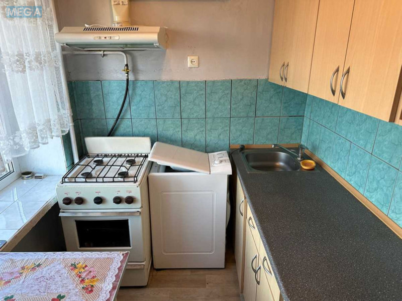 Оренда 1 кімнатної квартири, <a class="location-link" href="/kiev/" title="Недвижимость Київ">Київ</a>, <a class="location-link" href="/kiev/solomenskij/" title="Недвижимость Солом'янський район">Солом'янський р-н</a>, Преображенская ул., 16 (изображение 5)