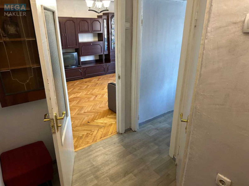 Оренда 1 кімнатної квартири, <a class="location-link" href="/kiev/" title="Недвижимость Київ">Київ</a>, <a class="location-link" href="/kiev/solomenskij/" title="Недвижимость Солом'янський район">Солом'янський р-н</a>, Преображенская ул., 16 (изображение 13)