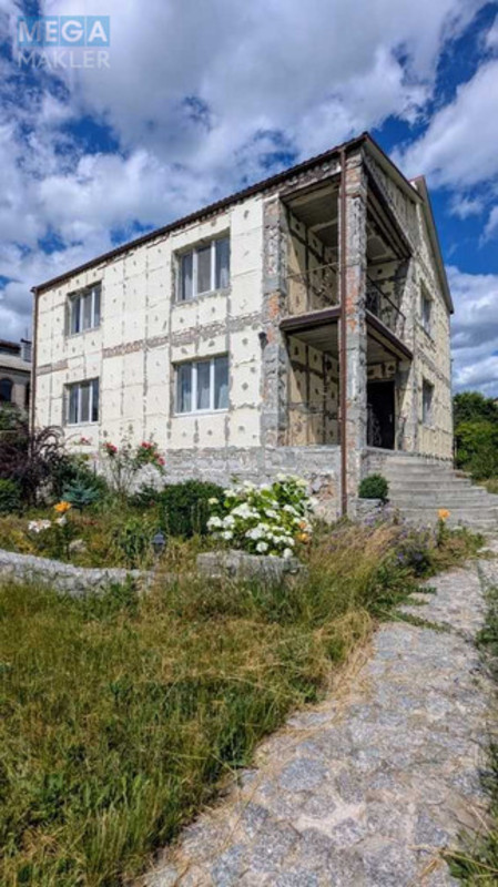 Продаж дома, 2 поверху, 230 кв.м, 5 кімнат, ділянка 18 соток, <a class="location-link" href="/podgajcy-selo-kr/" title="Недвижимость Підгайці">Підгайці</a>, Спепова, 30 (изображение 2)