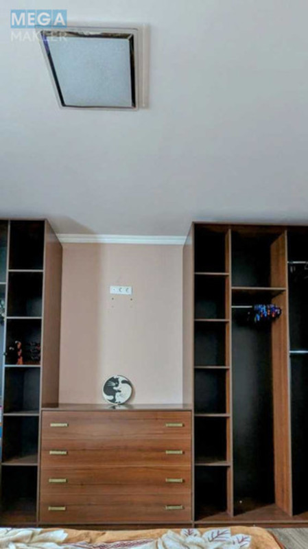 Продаж дома, 2 поверху, 230 кв.м, 5 кімнат, ділянка 18 соток, <a class="location-link" href="/podgajcy-selo-kr/" title="Недвижимость Підгайці">Підгайці</a>, Спепова, 30 (изображение 10)