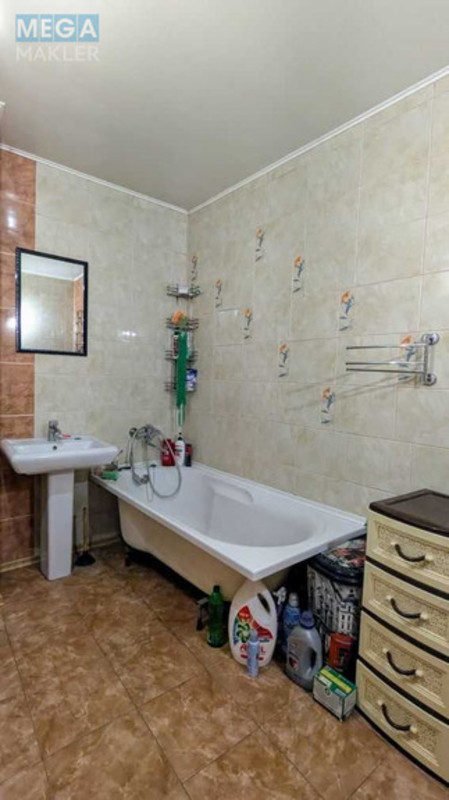 Продаж дома, 2 поверху, 230 кв.м, 5 кімнат, ділянка 18 соток, <a class="location-link" href="/podgajcy-selo-kr/" title="Недвижимость Підгайці">Підгайці</a>, Спепова, 30 (изображение 15)