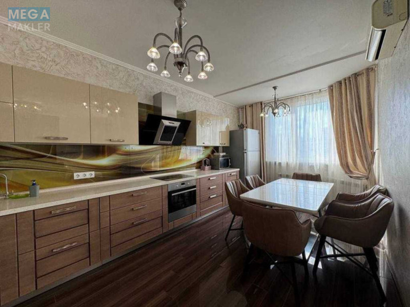 Оренда 3 кімнатної квартири, <a class="location-link" href="/kiev/" title="Недвижимость Київ">Київ</a>, <a class="location-link" href="/kiev/darnickij/" title="Недвижимость Дарницький район">Дарницький р-н</a>, Бориса Гмыри ул., 4 (изображение 2)
