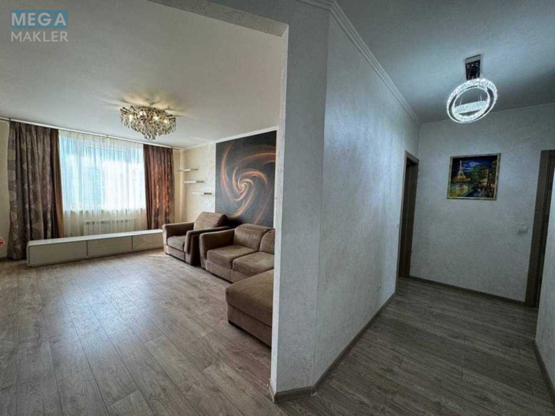 Оренда 3 кімнатної квартири, <a class="location-link" href="/kiev/" title="Недвижимость Київ">Київ</a>, <a class="location-link" href="/kiev/darnickij/" title="Недвижимость Дарницький район">Дарницький р-н</a>, Бориса Гмыри ул., 4 (изображение 7)
