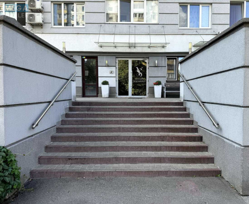 Оренда 2 кімнатної квартири, <a class="location-link" href="/kiev/" title="Недвижимость Київ">Київ</a>, <a class="location-link" href="/kiev/shevchenkovskij/" title="Недвижимость Шевченківський район">Шевченківський р-н</a>, Мельникова ул., 51б (изображение 22)