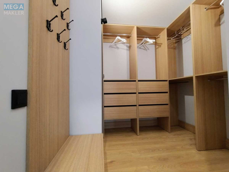 Оренда 1 кімнатної квартири, <a class="location-link" href="/kiev/" title="Недвижимость Київ">Київ</a>, <a class="location-link" href="/kiev/podolskij/" title="Недвижимость Подільський район">Подільський р-н</a>, Родини Крістерів вул., 14 (изображение 9)
