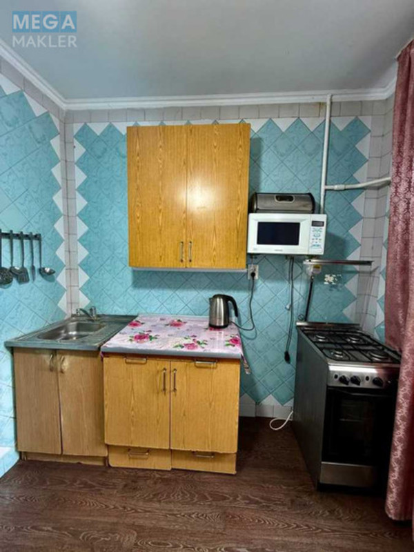 Продаж 3 кімнатної квартири (71/41/7,1), 1 пов. 10 пов. будинку, <a class="location-link" href="/kiev/" title="Недвижимость Київ">Київ</a>, <a class="location-link" href="/kiev/solomenskij/" title="Недвижимость Солом'янський район">Солом'янський р-н</a>, Леваневского ул., 8/7 (изображение 14)