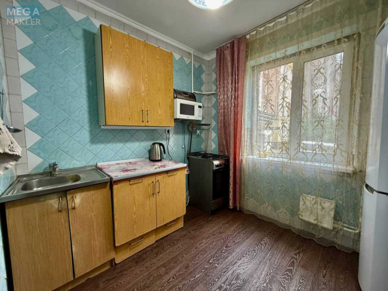 Продаж 3 кімнатної квартири (71/41/7,1), 1 пов. 10 пов. будинку, <a class="location-link" href="/kiev/" title="Недвижимость Київ">Київ</a>, <a class="location-link" href="/kiev/solomenskij/" title="Недвижимость Солом'янський район">Солом'янський р-н</a>, Леваневского ул., 8/7 (изображение 15)