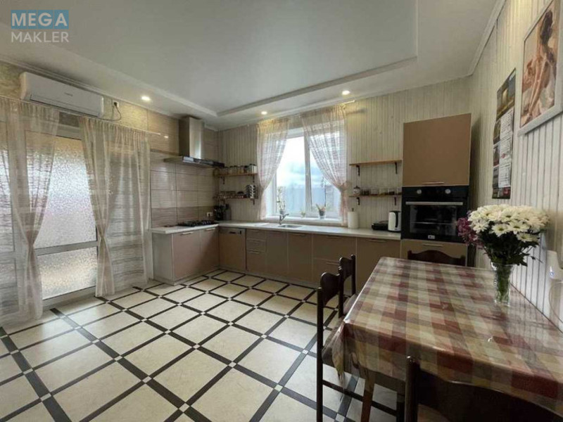 Продаж дома, 2&nbsp;поверху, 179&nbsp;кв.м, 5&nbsp;кімнат, ділянка 6&nbsp;соток, <a class="location-link" href="/boyarka/" title="Недвижимость Боярка">Боярка</a>, Білозіра (изображение 8)