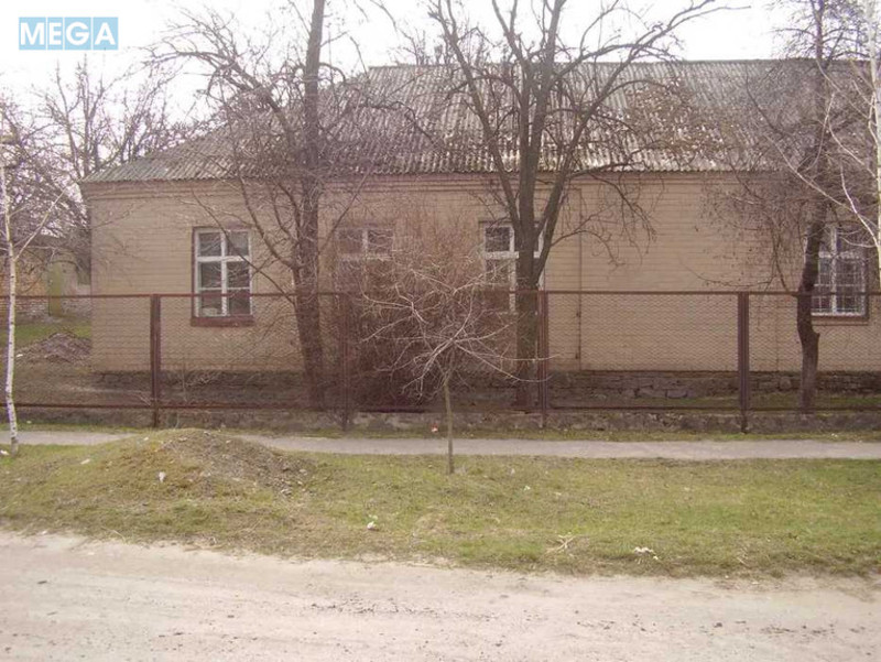 Продаж комплексу будівель та споруд, 3 175 кв.м, под производство, <a class="location-link" href="/chigirin/" title="Недвижимость Чигирин">Чигирин</a>, Богдана Хмельницького (изображение 2)