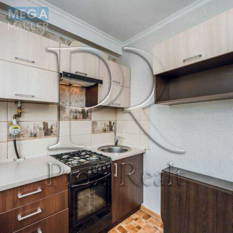 Продаж 1 кімнатної квартири (28/15/7), 5 пов. 5 пов. будинку, <a class="location-link" href="/kiev/" title="Недвижимость Київ">Київ</a>, <a class="location-link" href="/kiev/shevchenkovskij/" title="Недвижимость Шевченківський район">Шевченківський р-н</a>, Турчина Ігоря вулиця, 4 (изображение 5)