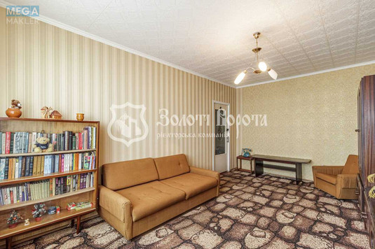Продаж 2 кімнатної квартири (54/30/8), 8 пов. 9 пов. будинку, <a class="location-link" href="/kiev/" title="Недвижимость Київ">Київ</a>, <a class="location-link" href="/kiev/desnyanskij/" title="Недвижимость Деснянський район">Деснянський р-н</a>, Сержа Лифаря вул., 17 (изображение 3)