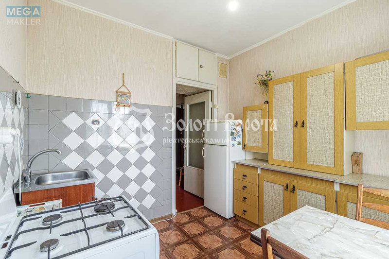 Продаж 2 кімнатної квартири (54/30/8), 8 пов. 9 пов. будинку, <a class="location-link" href="/kiev/" title="Недвижимость Київ">Київ</a>, <a class="location-link" href="/kiev/desnyanskij/" title="Недвижимость Деснянський район">Деснянський р-н</a>, Сержа Лифаря вул., 17 (изображение 9)