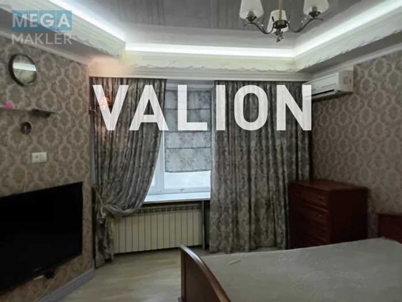 Продаж 2 кімнатної квартири (76/32/24), 2 пов. 5 пов. будинку, <a class="location-link" href="/kiev/" title="Недвижимость Київ">Київ</a>, <a class="location-link" href="/kiev/shevchenkovskij/" title="Недвижимость Шевченківський район">Шевченківський р-н</a>, Перемоги пл., 9 (изображение 6)