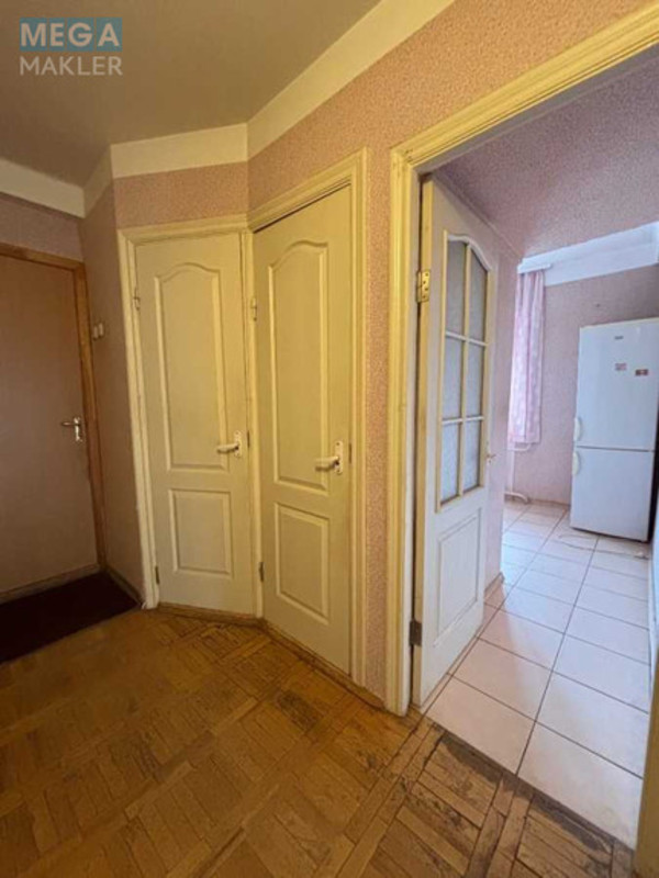 Продаж 3 кімнатної квартири (64,6/40,2/6,8), 8 пов. 9 пов. будинку, <a class="location-link" href="/kiev/" title="Недвижимость Київ">Київ</a>, <a class="location-link" href="/kiev/obolonskij/" title="Недвижимость Оболонський район">Оболонський р-н</a>, Маршала Рокоссовського просп., 4а (изображение 10)