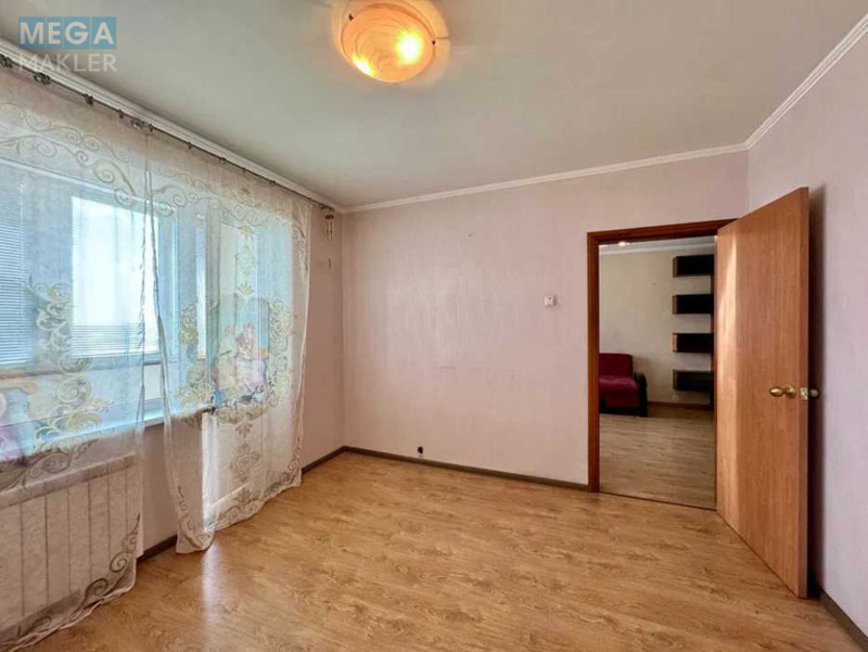 Продаж 4 кімнатної квартири (85/56/11,5), 7 пов. 16 пов. будинку, <a class="location-link" href="/kiev/" title="Недвижимость Київ">Київ</a>, <a class="location-link" href="/kiev/desnyanskij/" title="Недвижимость Деснянський район">Деснянський р-н</a>, Миколи Закревського вул., 23 (изображение 3)