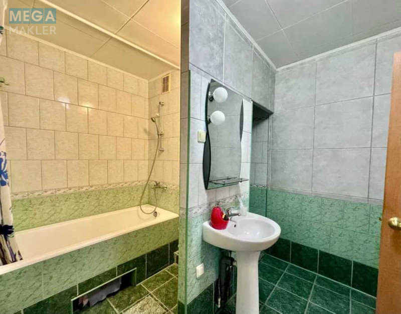 Продаж 4 кімнатної квартири (85/56/11,5), 7 пов. 16 пов. будинку, <a class="location-link" href="/kiev/" title="Недвижимость Київ">Київ</a>, <a class="location-link" href="/kiev/desnyanskij/" title="Недвижимость Деснянський район">Деснянський р-н</a>, Миколи Закревського вул., 23 (изображение 11)