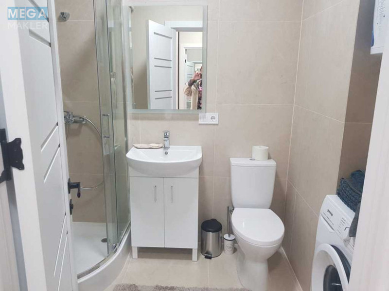 Оренда 1 кімнатної квартири, <a class="location-link" href="/kiev/" title="Недвижимость Київ">Київ</a>, <a class="location-link" href="/kiev/podolskij/" title="Недвижимость Подільський район">Подільський р-н</a>, Правди просп., 53 (изображение 7)