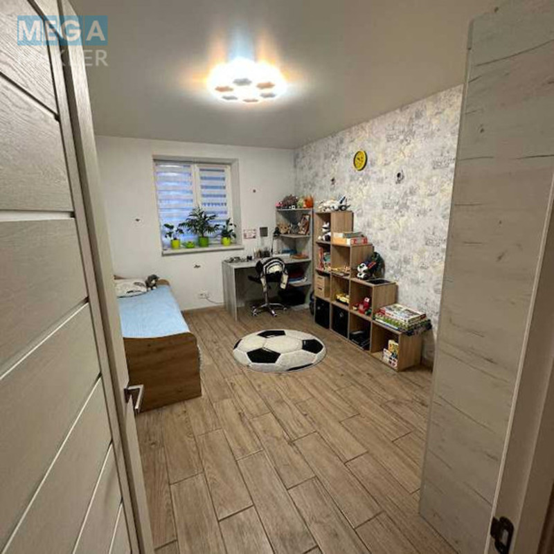 Продаж дома, 1 поверх, 100 кв.м, 3 кімнати, ділянка 20 соток, <a class="location-link" href="/mironovka/" title="Недвижимость Миронівка">Миронівка</a>, Леваневського (изображение 3)