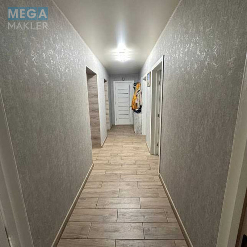Продаж дома, 1 поверх, 100 кв.м, 3 кімнати, ділянка 20 соток, <a class="location-link" href="/mironovka/" title="Недвижимость Миронівка">Миронівка</a>, Леваневського (изображение 9)