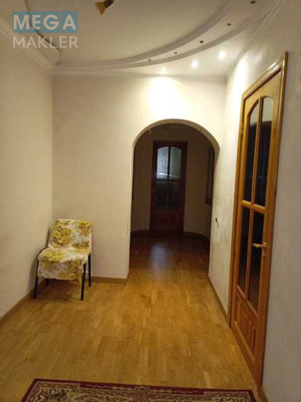 Продаж дома, 2 поверху, 207 кв.м, 6 кімнат, ділянка 6 соток, <a class="location-link" href="/boyarka/" title="Недвижимость Боярка">Боярка</a>, Лисенка (изображение 4)