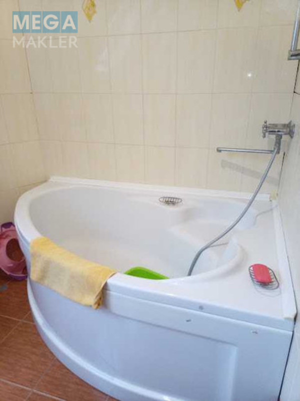 Продаж дома, 2 поверху, 207 кв.м, 6 кімнат, ділянка 6 соток, <a class="location-link" href="/boyarka/" title="Недвижимость Боярка">Боярка</a>, Лисенка (изображение 19)