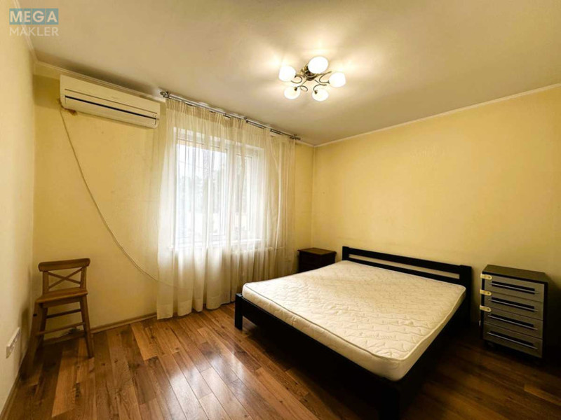 Продаж 2 кімнатної квартири (78/44/14), 2 пов. 25 пов. будинку, <a class="location-link" href="/kiev/" title="Недвижимость Київ">Київ</a>, <a class="location-link" href="/kiev/dneprovskij/" title="Недвижимость Дніпровський район">Дніпровський р-н</a>, Дарницький бульв., 10 (изображение 5)