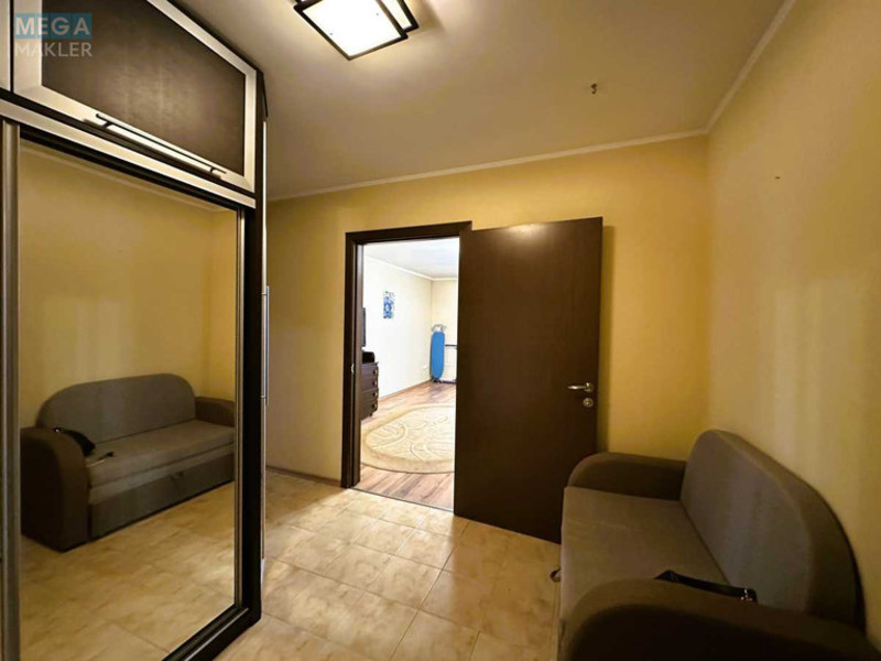 Продаж 2 кімнатної квартири (78/44/14), 2 пов. 25 пов. будинку, <a class="location-link" href="/kiev/" title="Недвижимость Київ">Київ</a>, <a class="location-link" href="/kiev/dneprovskij/" title="Недвижимость Дніпровський район">Дніпровський р-н</a>, Дарницький бульв., 10 (изображение 20)