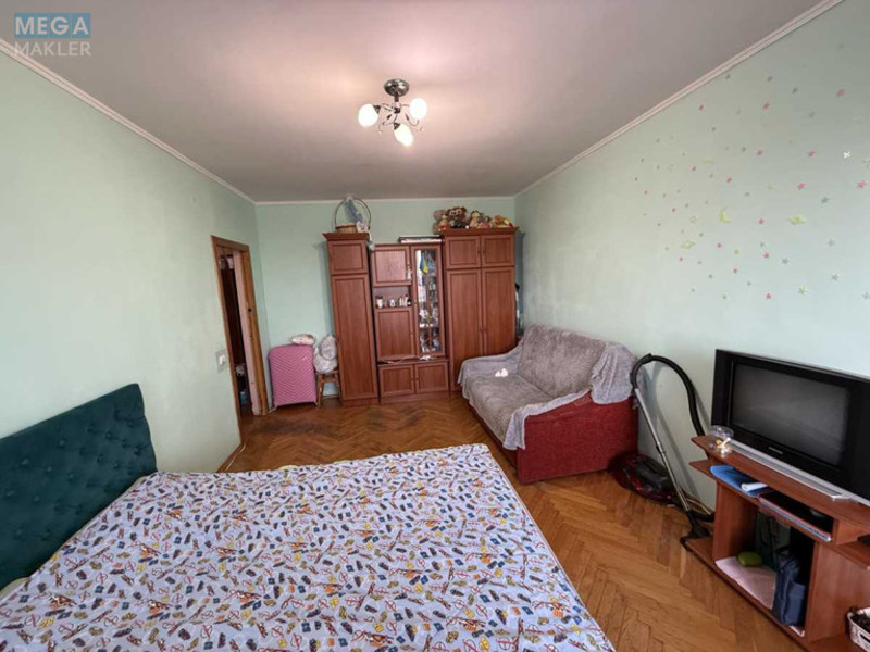 Продаж 2 кімнатної квартири (54,5/31/8), 9 пов. 9 пов. будинку, <a class="location-link" href="/kiev/" title="Недвижимость Київ">Київ</a>, <a class="location-link" href="/kiev/solomenskij/" title="Недвижимость Солом'янський район">Солом'янський р-н</a>, Семеновская ул., 11 (изображение 2)
