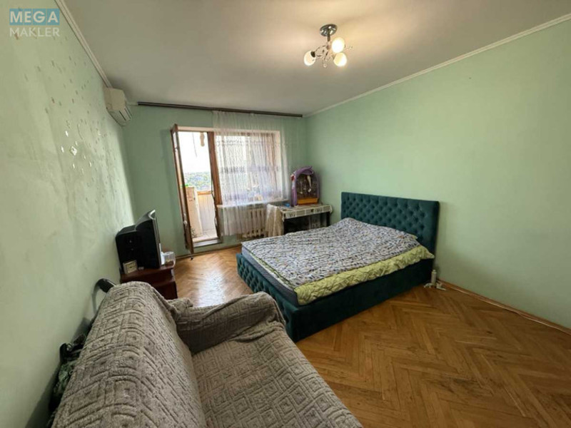 Продаж 2 кімнатної квартири (54,5/31/8), 9 пов. 9 пов. будинку, <a class="location-link" href="/kiev/" title="Недвижимость Київ">Київ</a>, <a class="location-link" href="/kiev/solomenskij/" title="Недвижимость Солом'янський район">Солом'янський р-н</a>, Семеновская ул., 11 (изображение 3)