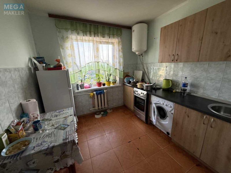 Продаж 2 кімнатної квартири (54,5/31/8), 9 пов. 9 пов. будинку, <a class="location-link" href="/kiev/" title="Недвижимость Київ">Київ</a>, <a class="location-link" href="/kiev/solomenskij/" title="Недвижимость Солом'янський район">Солом'янський р-н</a>, Семеновская ул., 11 (изображение 9)